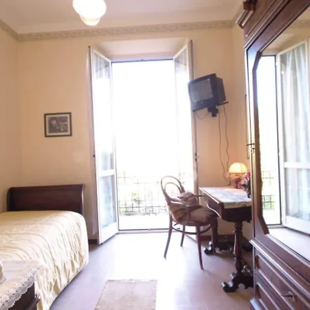 فندق Brisino 3*